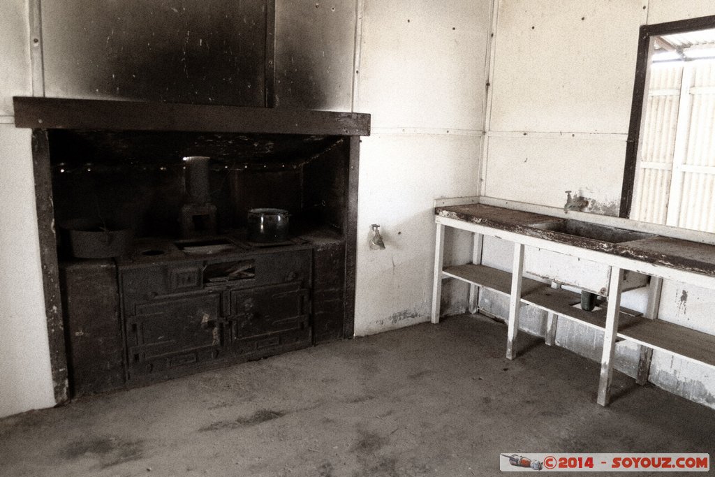 Shark Bay - Francois Peron National Park - Homestead precinct
Mots-clés: AUS Australie Denham geo:lat=-25.84069633 geo:lon=113.55707200 geotagged Western Australia Peron Homestead precinct Francois Peron National Park Art picture