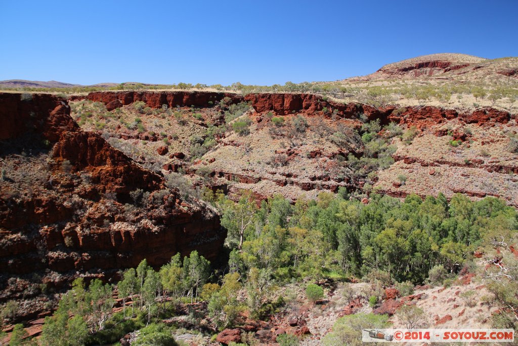 Karijini National Park - Dales Gorges
Mots-clés: AUS Australie geo:lat=-22.47724600 geo:lon=118.56138040 geotagged Wittenoom Western Australia Karijini National Park Karijini Dales Gorges Arbres