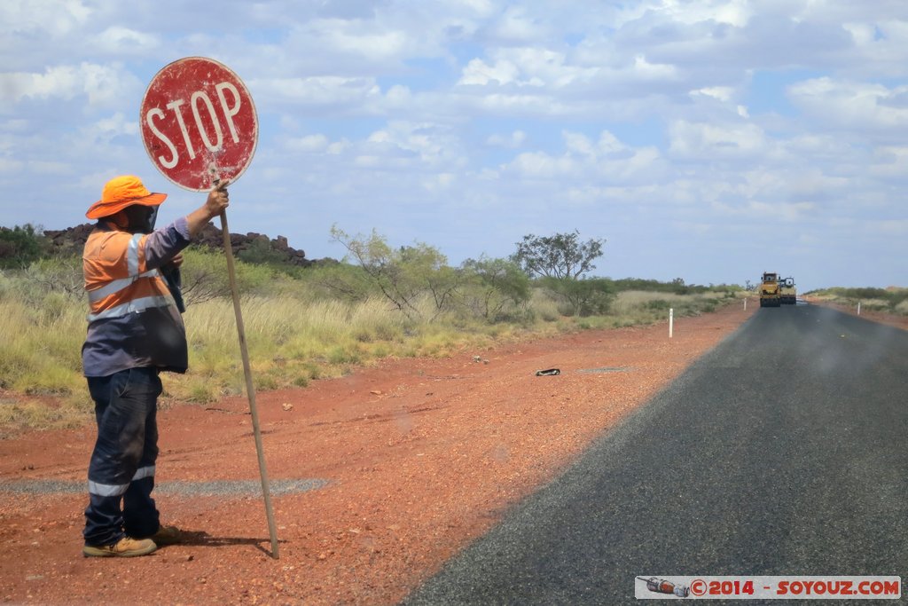 Nanutarra - Munjina Road - Men at work
Mots-clés: geo:lat=-22.44680331 geo:lon=115.99541143 geotagged Nanutarra - Munjina Road Western Australia Route personnes