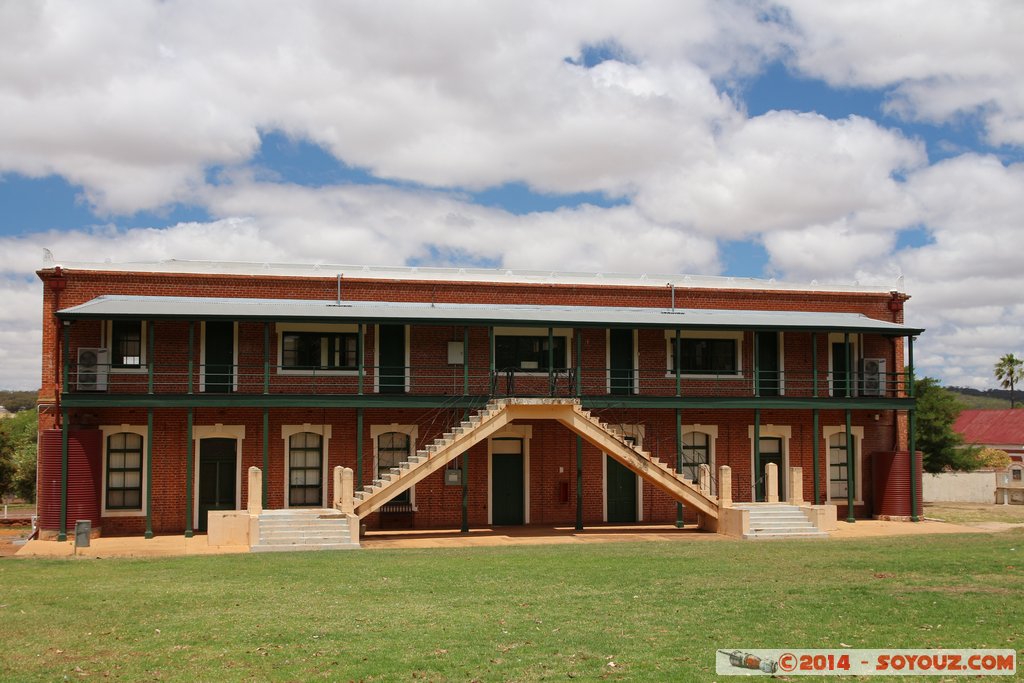 New Norcia - Central Library
Mots-clés: AUS Australie geo:lat=-30.96964133 geo:lon=116.21467400 geotagged New Norcia Western Australia Monastere