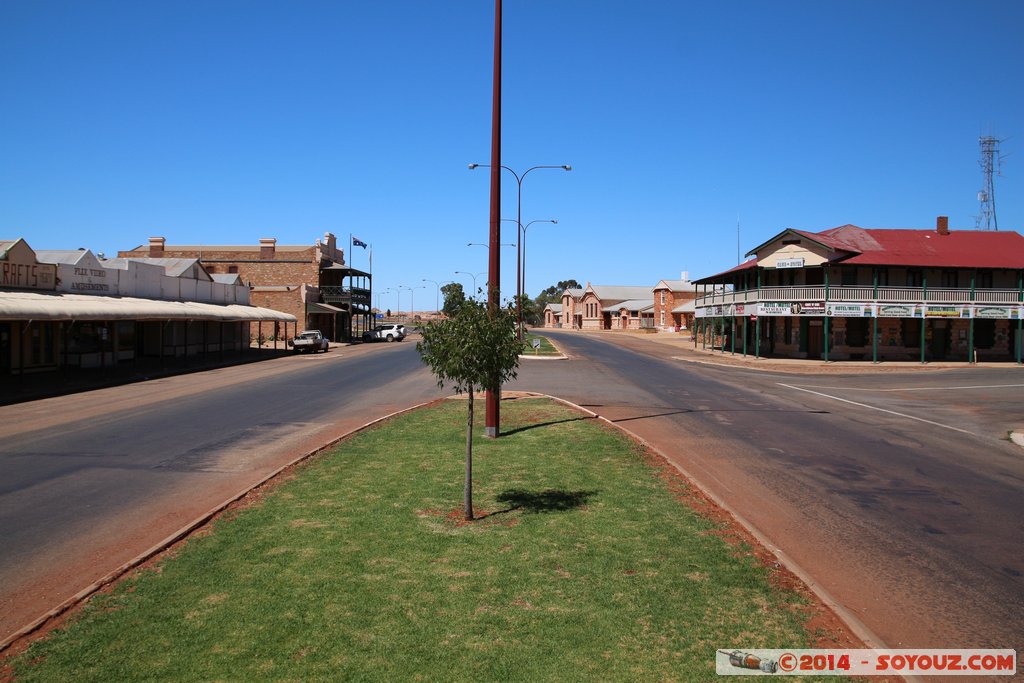 Cue
Mots-clés: AUS Australie Cue geo:lat=-27.42361180 geo:lon=117.89807975 geotagged Western Australia Histoire