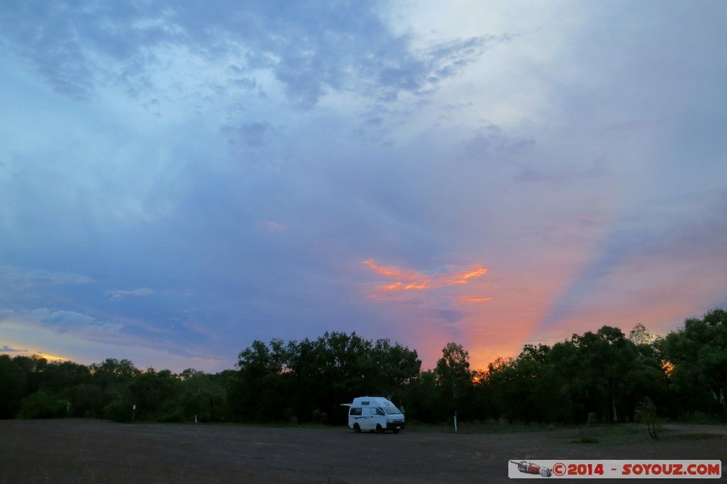 Hardies Creek - Sunset
Mots-clés: Alligator Heads AUS Australie geo:lat=-12.78390000 geo:lon=131.61015300 geotagged Northern Territory Mary River National Park Hardies Creek sunset Lumiere