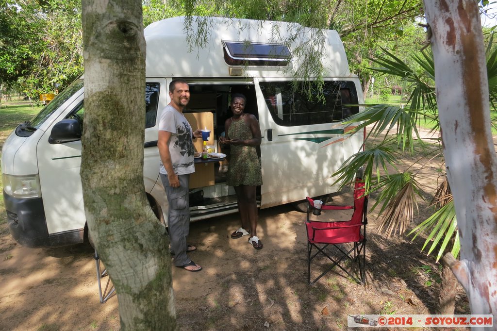 Litchfield National Park - Wangi Tourist Park
Mots-clés: AUS Australie geo:lat=-13.12698000 geo:lon=130.65439000 geotagged Northern Territory Litchfield National Park Wangi Tourist Park Toyota Campervan Toyota HIACE