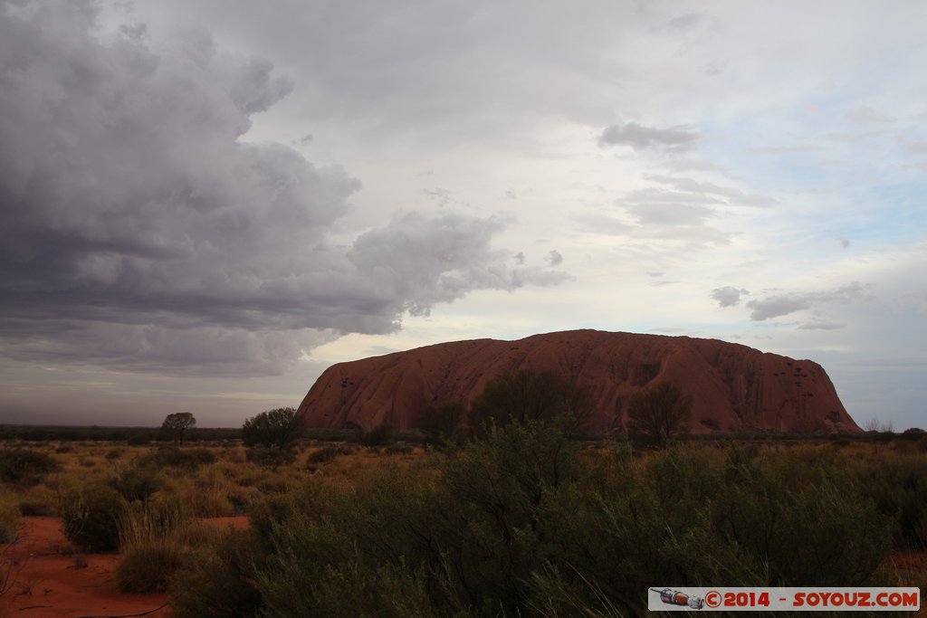 Ayers Rock / Uluru - Stormy Sunset
Mots-clés: AUS Australie Ayers Rock geo:lat=-25.33675364 geo:lon=131.00521445 geotagged Northern Territory Uluru - Kata Tjuta National Park patrimoine unesco uluru Ayers rock animiste