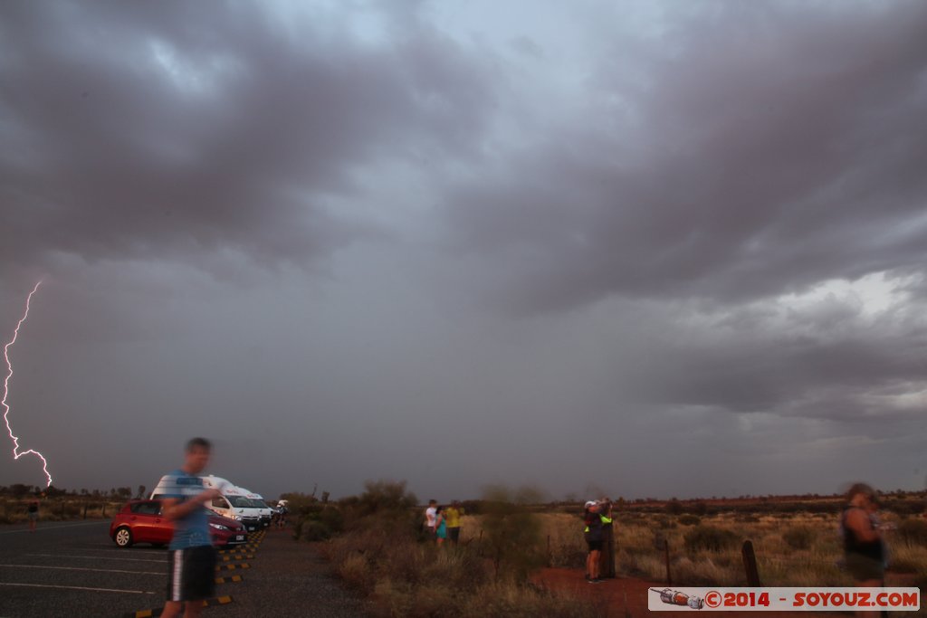 Ayers Rock / Uluru - Stormy Sunset
Mots-clés: AUS Australie Ayers Rock geo:lat=-25.33675364 geo:lon=131.00521445 geotagged Northern Territory Uluru - Kata Tjuta National Park patrimoine unesco uluru Ayers rock