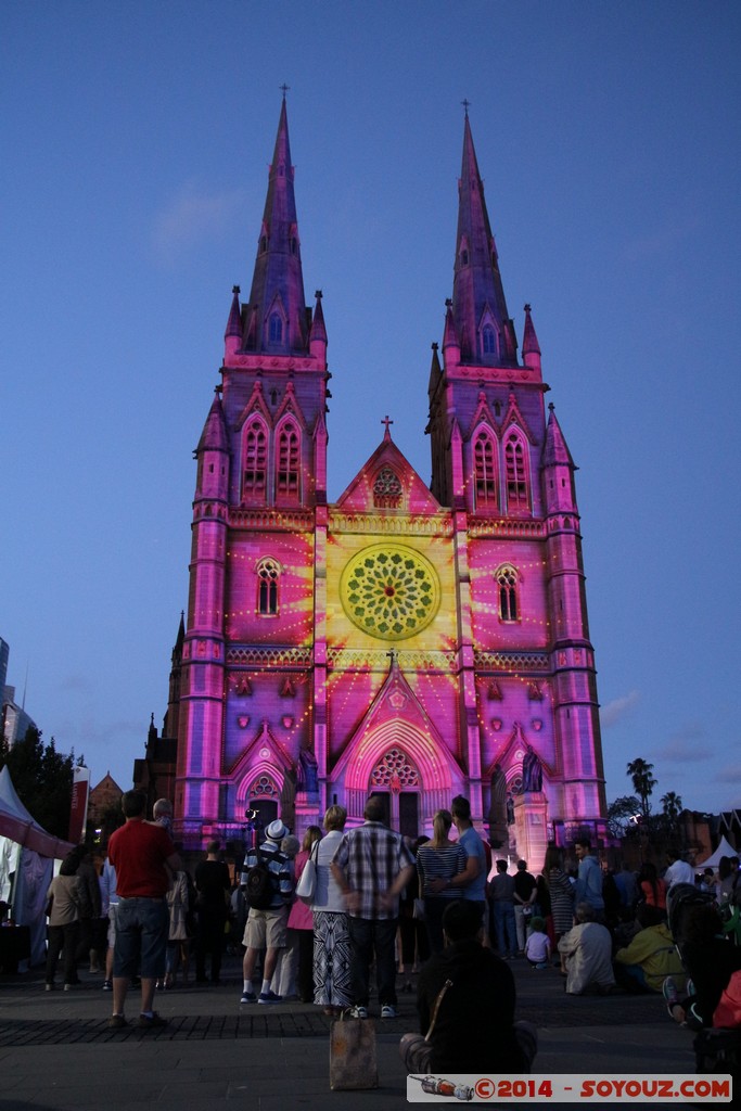 Sydney by Night - St Mary's Cathedral  - Xmas light
Mots-clés: AUS Australie East Sydney geo:lat=-33.87222055 geo:lon=151.21309318 geotagged Grosvenor Place New South Wales Sydney Nuit St Marys Cathedral Eglise Hyde Park Lumiere
