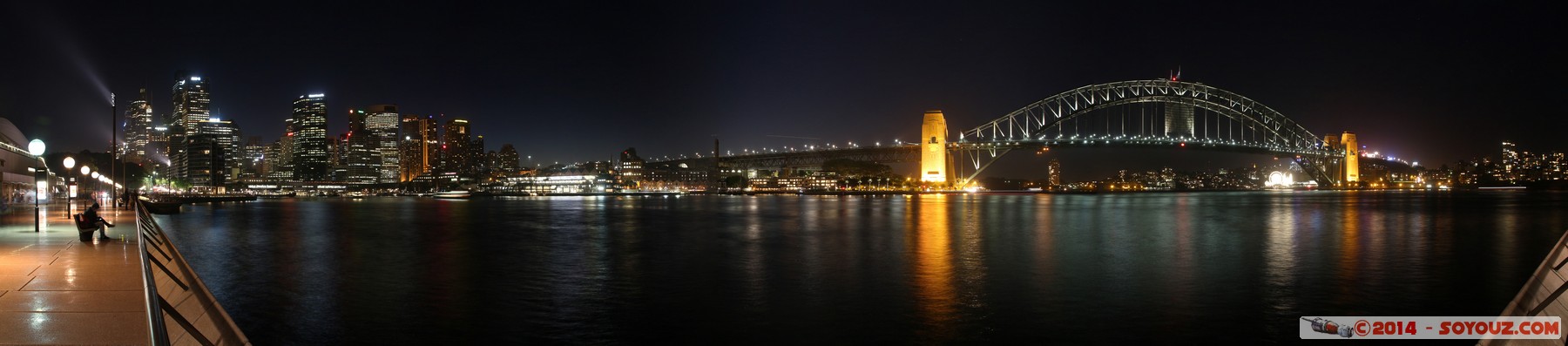 Sydney at Dusk - Circular quay - CDB Skyline and Harbour Bridge - Panorama
Stitched Panorama
Mots-clés: AUS Australie Dawes Point geo:lat=-33.85628828 geo:lon=151.21461332 geotagged New South Wales Sydney Nuit Circular quay Harbour Bridge Pont panorama Lumiere