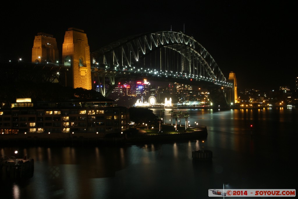 Sydney at Dusk - Circular quay - Harbour Bridge
Mots-clés: AUS Australie geo:lat=-33.85741088 geo:lon=151.21034324 geotagged New South Wales Sydney Nuit Circular quay Harbour Bridge Pont Lumiere
