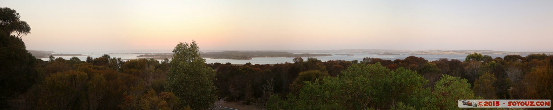 Kangaroo Island - Pelican Lagoon panorama - Dusk time
Stitched Panorama
Mots-clés: AUS Australie Ballast Head geo:lat=-35.80664411 geo:lon=137.74123844 geotagged Muston South Australia Kangaroo Island Pelican Lagoon panorama sunset