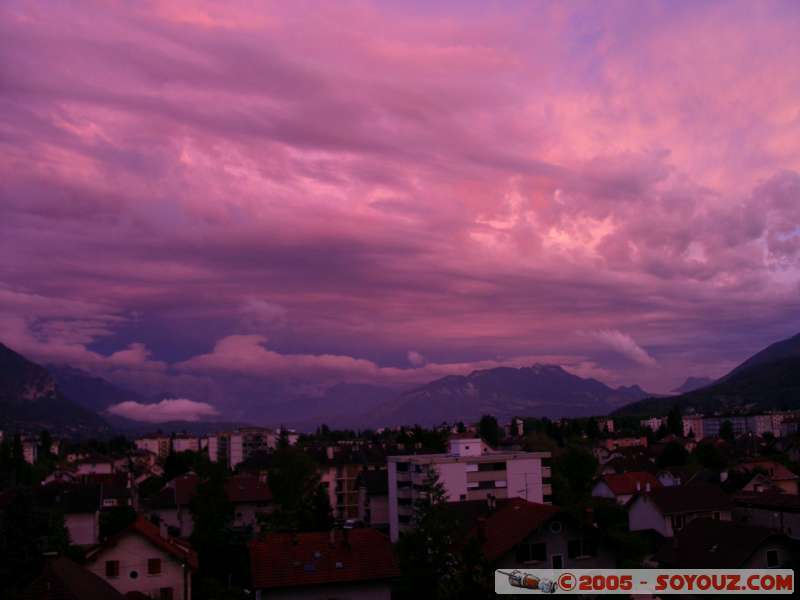 Annecy-le-Vieux - Sunset
