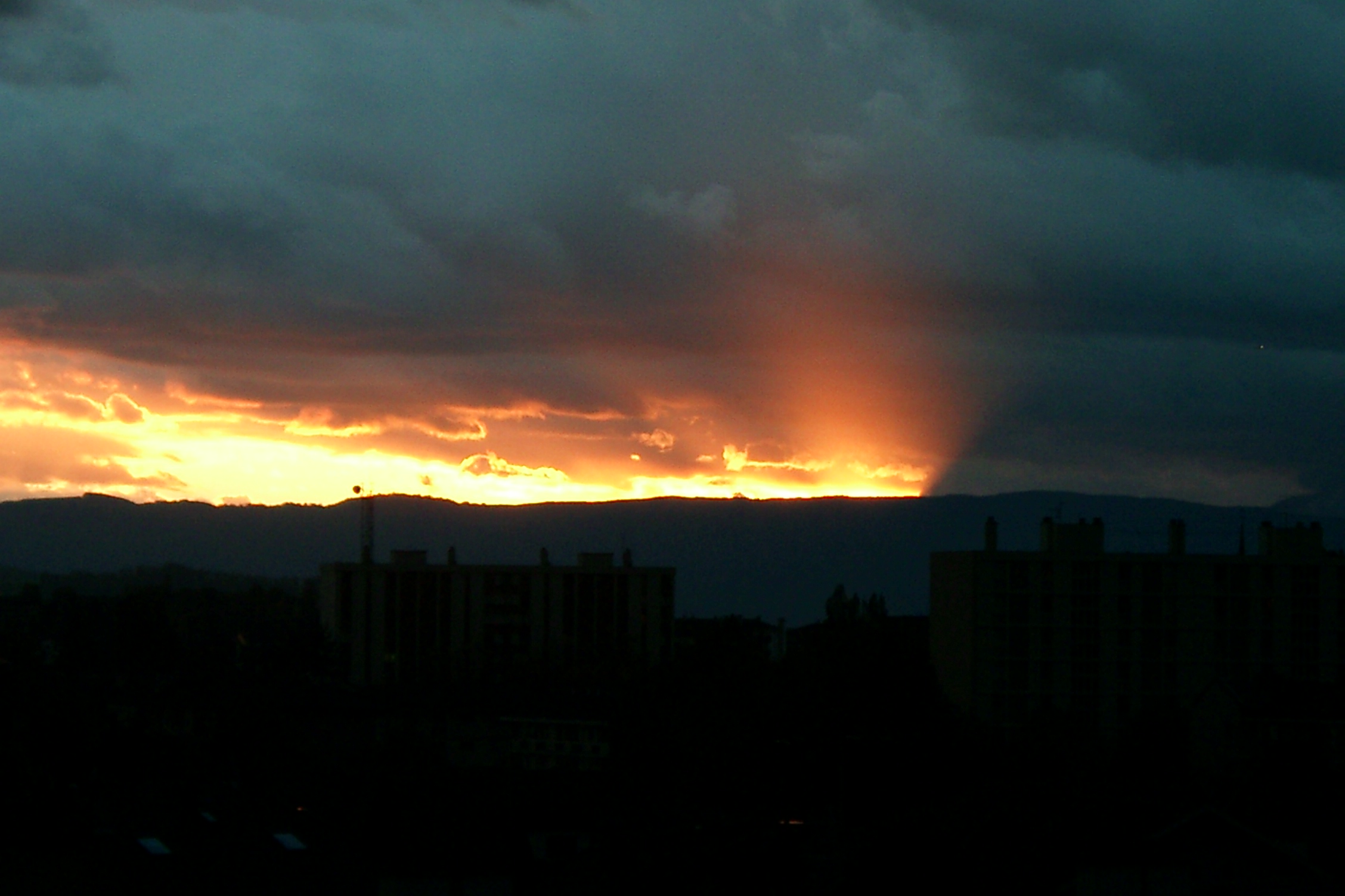 Annecy-le-Vieux - Sunset
