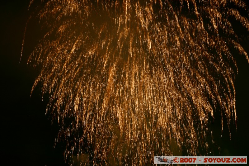 Fête du Lac - Annecy
Mots-clés: FÃªte du Lac Feux d'artifice