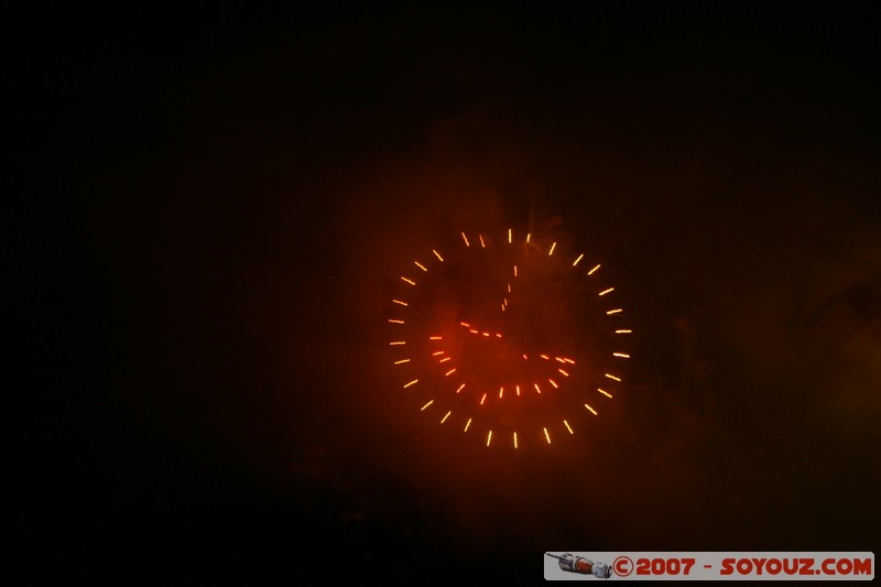 Fête du Lac - Annecy
Mots-clés: FÃªte du Lac Feux d'artifice