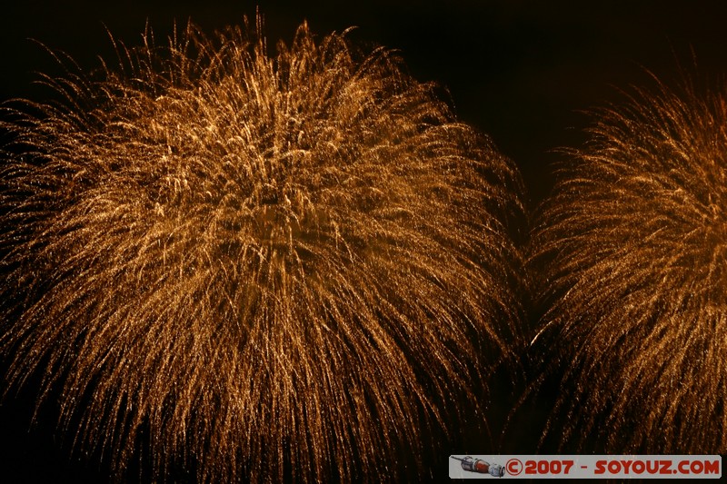 Fête du Lac - Annecy
Mots-clés: FÃªte du Lac Feux d'artifice