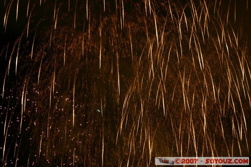 Fête du Lac - Annecy
Mots-clés: FÃªte du Lac Feux d'artifice