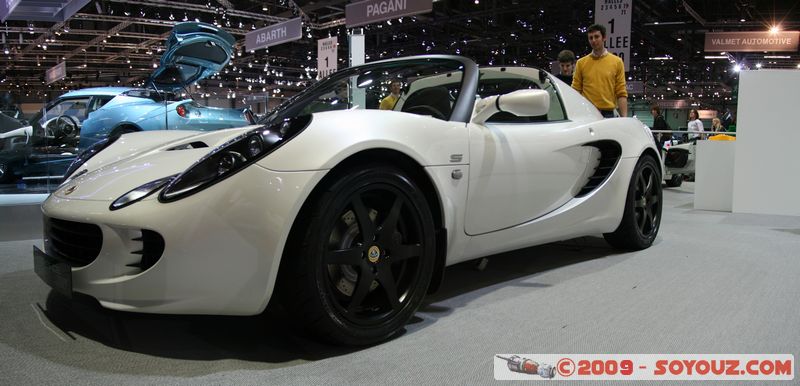 Salon Auto de Geneve 2009 - Lotus Exige S
Stitched Panorama
Mots-clés: voiture Lotus vehicule