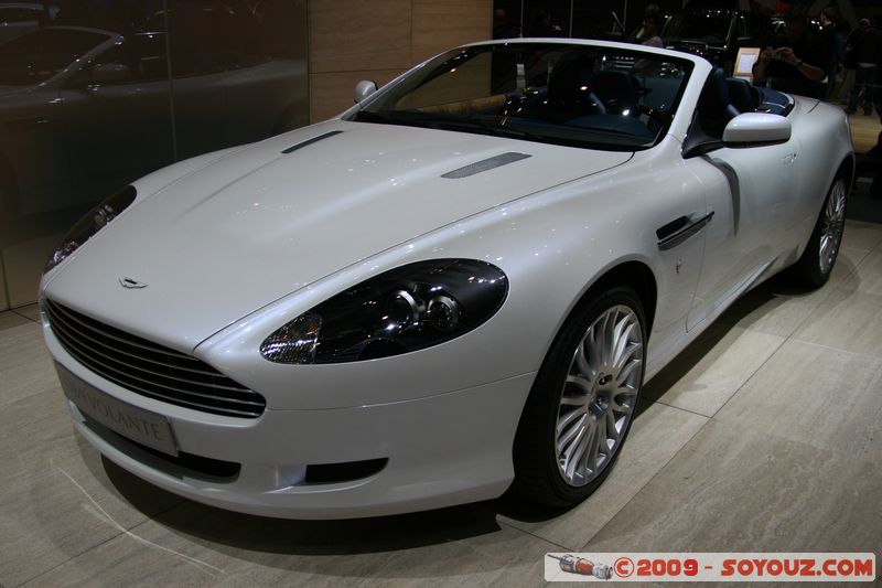 Salon Auto de Geneve 2009 - Aston Martin DB9 Volante
Mots-clés: voiture Aston Martin vehicule