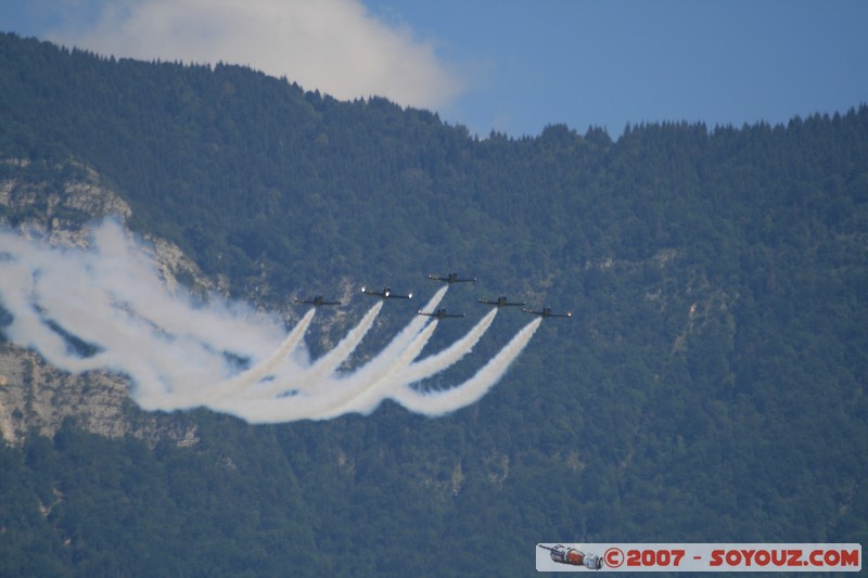 Patrouille Breitling
Mots-clés: meeting aÃ©rien avion voltige aÃ©rienne patrouille