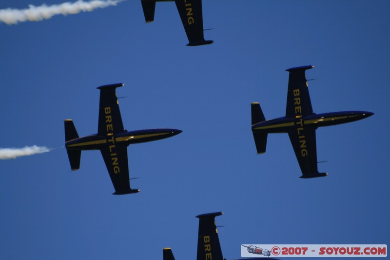 Patrouille Breitling
Mots-clés: meeting aÃ©rien avion voltige aÃ©rienne patrouille