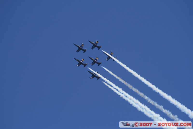 Patrouille Breitling
Mots-clés: meeting aÃ©rien avion voltige aÃ©rienne patrouille