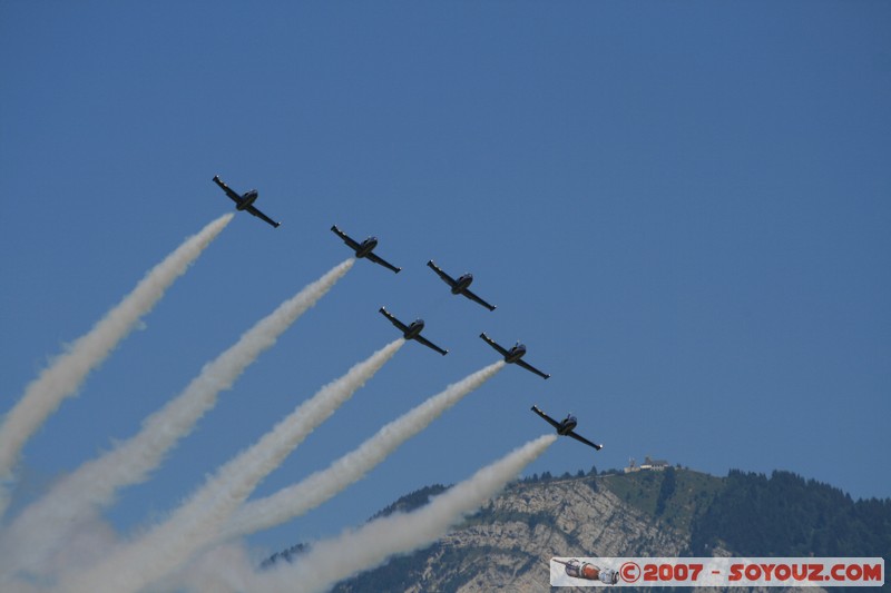 Patrouille Breitling
Mots-clés: meeting aÃ©rien avion voltige aÃ©rienne patrouille