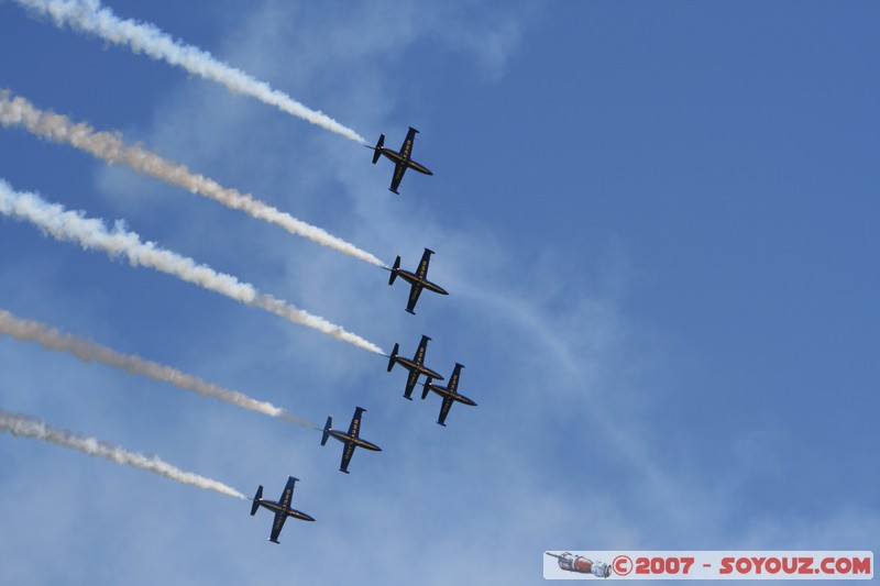 Patrouille Breitling
Mots-clés: meeting aÃ©rien avion voltige aÃ©rienne patrouille