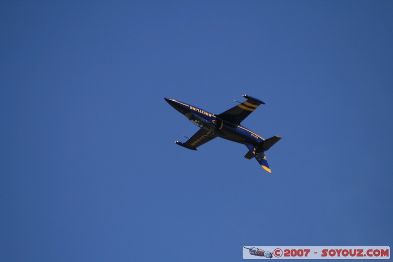 Patrouille Breitling
Mots-clés: meeting aÃ©rien avion voltige aÃ©rienne patrouille