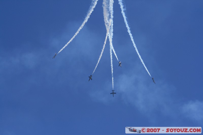 Patrouille Breitling
Mots-clés: meeting aÃ©rien avion voltige aÃ©rienne patrouille