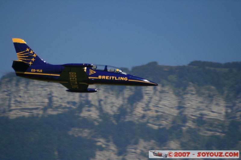 Patrouille Breitling
Mots-clés: meeting aÃ©rien avion voltige aÃ©rienne patrouille