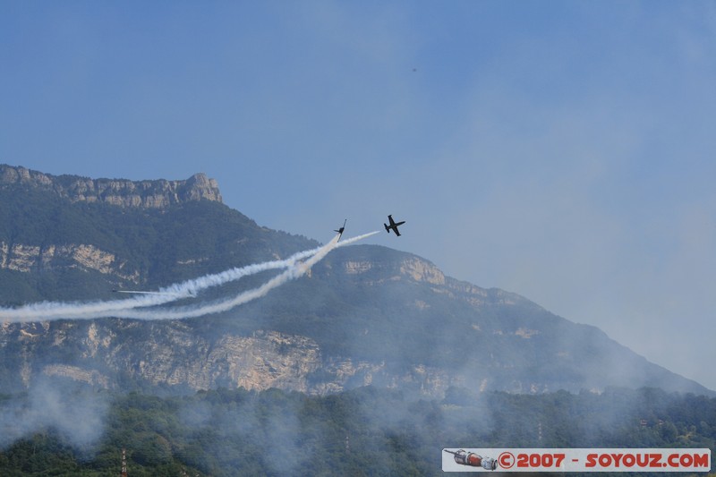 Patrouille Breitling
Mots-clés: meeting aÃ©rien avion voltige aÃ©rienne patrouille