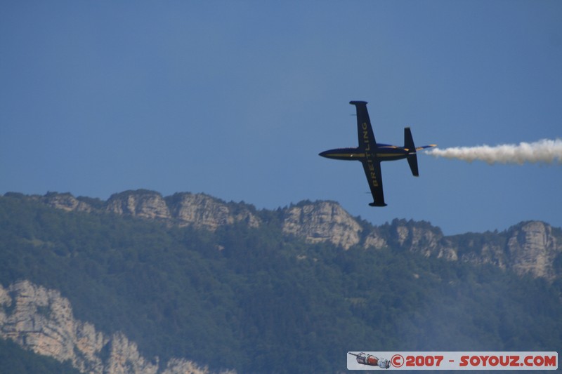 Patrouille Breitling
Mots-clés: meeting aÃ©rien avion voltige aÃ©rienne patrouille