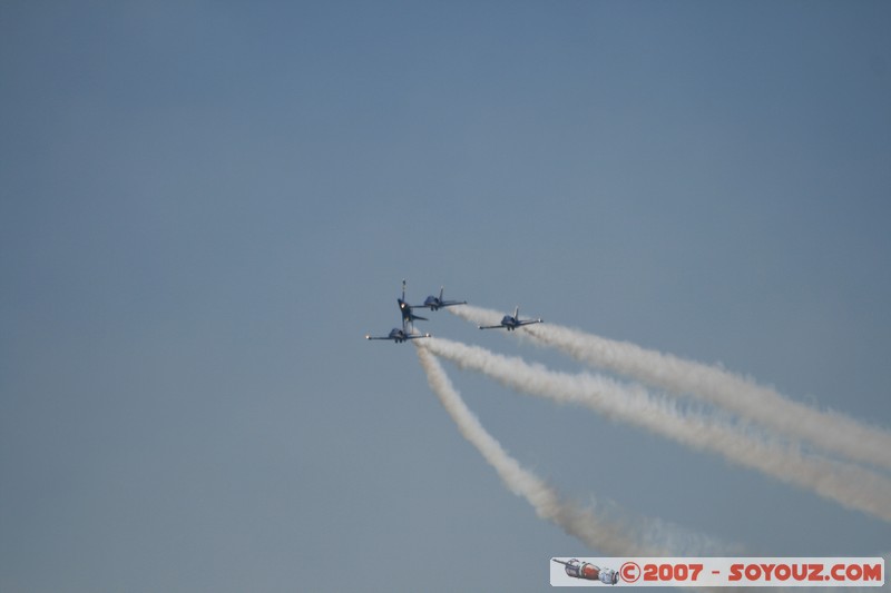 Patrouille Breitling
Mots-clés: meeting aÃ©rien avion voltige aÃ©rienne patrouille