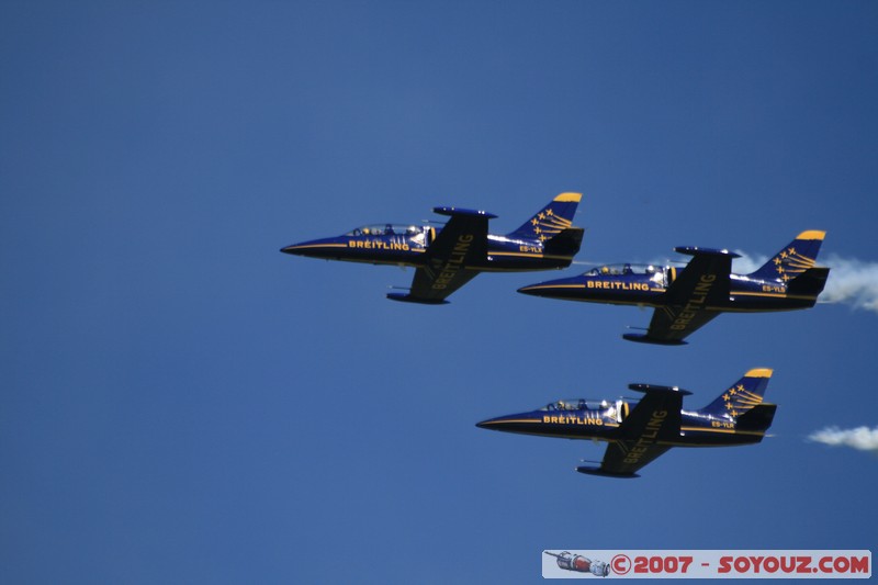 Patrouille Breitling
Mots-clés: meeting aÃ©rien avion voltige aÃ©rienne patrouille