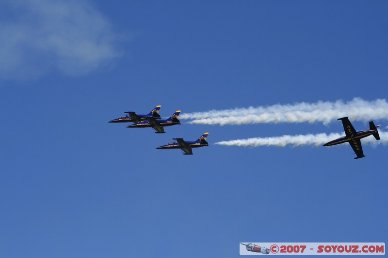 Patrouille Breitling
Mots-clés: meeting aÃ©rien avion voltige aÃ©rienne patrouille