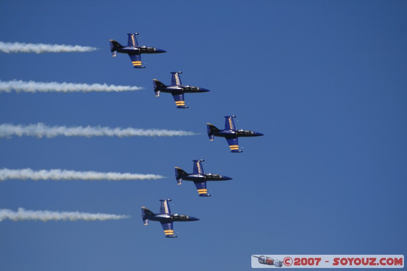 Patrouille Breitling
Mots-clés: meeting aÃ©rien avion voltige aÃ©rienne patrouille