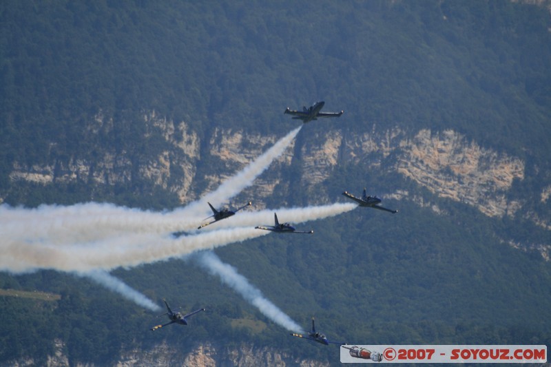 Patrouille Breitling
Mots-clés: meeting aÃ©rien avion voltige aÃ©rienne patrouille