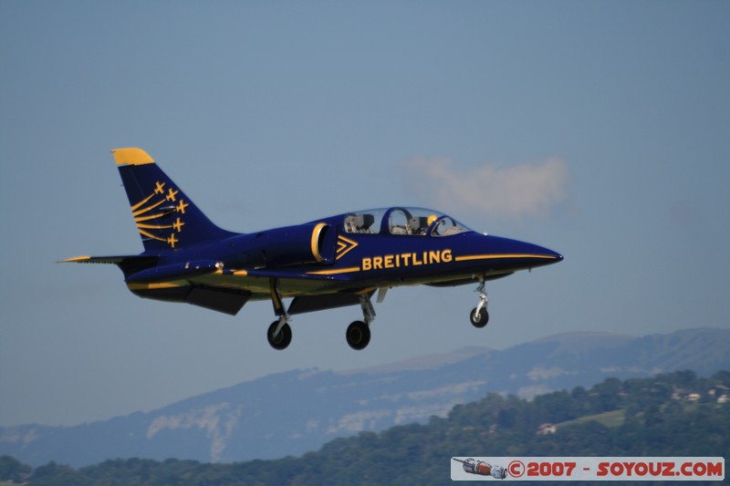 Patrouille Breitling
Mots-clés: meeting aÃ©rien avion voltige aÃ©rienne patrouille