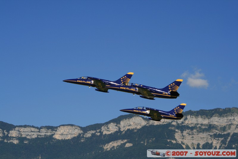 Patrouille Breitling
Mots-clés: meeting aÃ©rien avion voltige aÃ©rienne patrouille