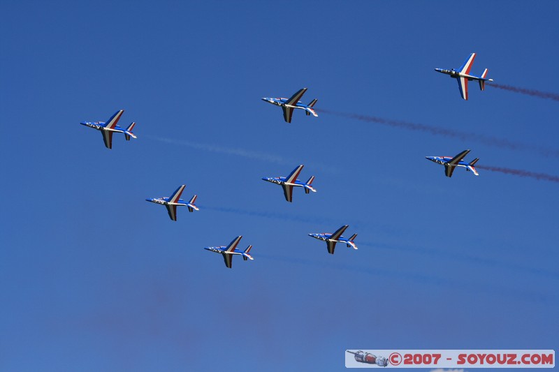 Patrouille de France
Mots-clés: meeting aÃ©rien avion voltige aÃ©rienne patrouille