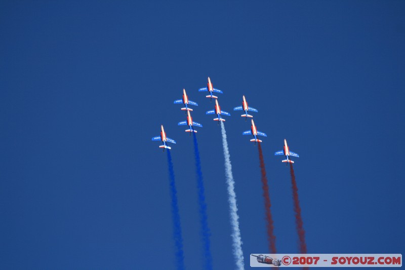 Patrouille de France
Mots-clés: meeting aÃ©rien avion voltige aÃ©rienne patrouille