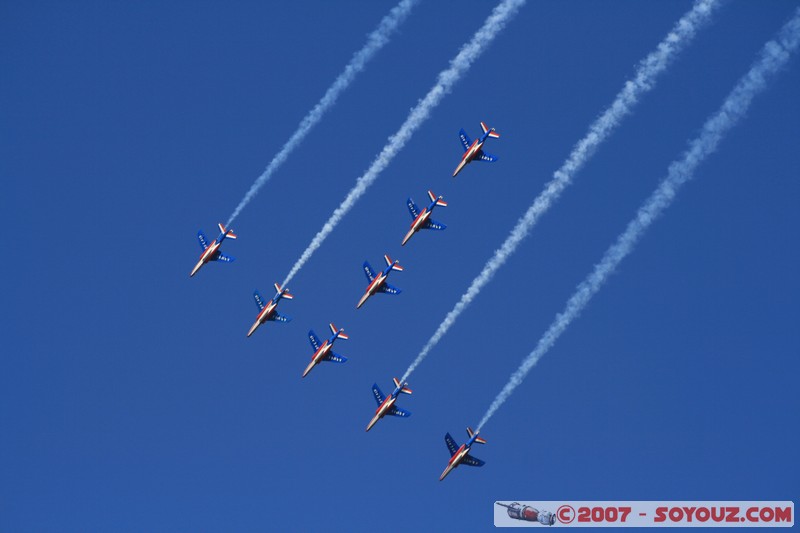 Patrouille de France
Mots-clés: meeting aÃ©rien avion voltige aÃ©rienne patrouille