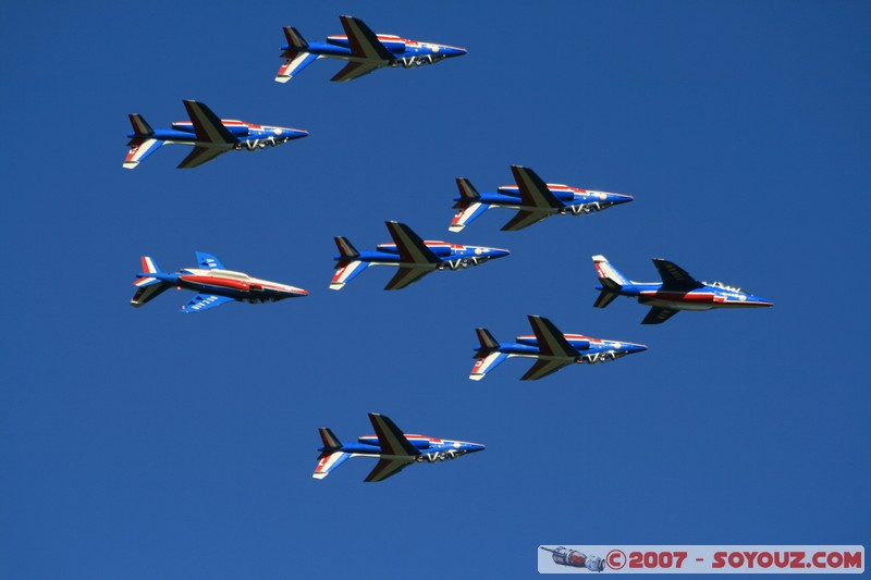 Patrouille de France
Mots-clés: meeting aÃ©rien avion voltige aÃ©rienne patrouille