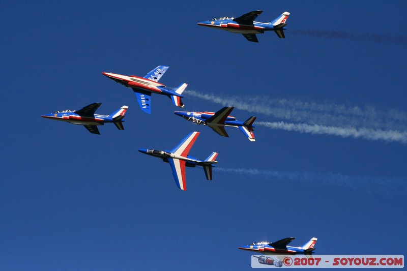 Patrouille de France
Mots-clés: meeting aÃ©rien avion voltige aÃ©rienne patrouille