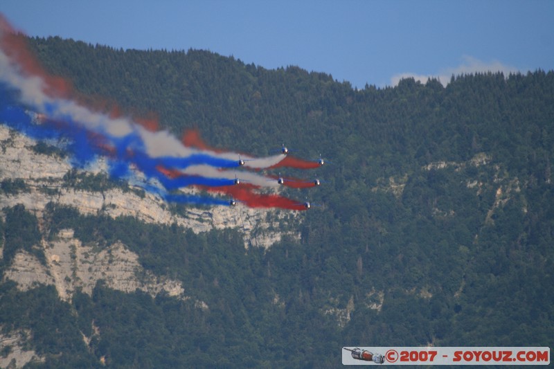 Patrouille de France
Mots-clés: meeting aÃ©rien avion voltige aÃ©rienne patrouille