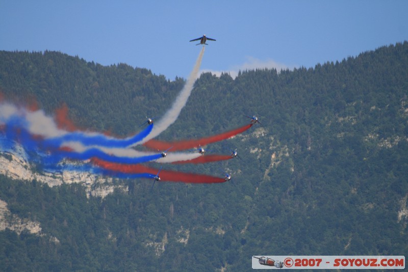 Patrouille de France
Mots-clés: meeting aÃ©rien avion voltige aÃ©rienne patrouille