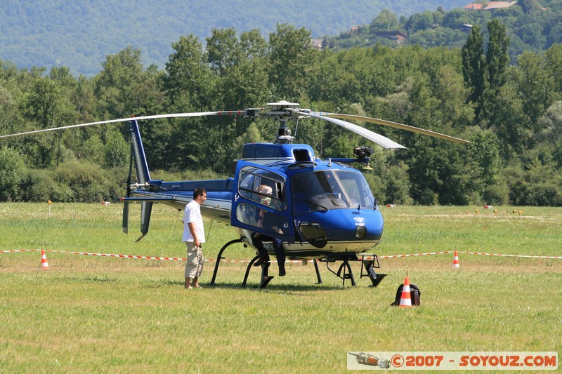 Mots-clés: meeting aÃ©rien avion voltige aÃ©rienne