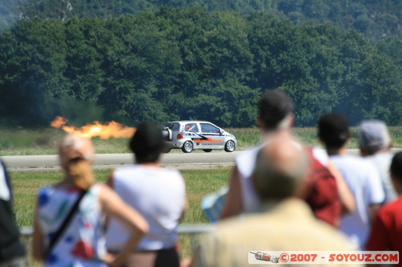 Twingo Jet
Mots-clés: meeting aÃ©rien avion