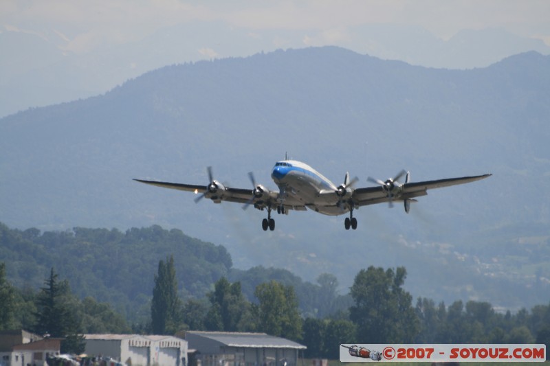 Super Constellation
Mots-clés: meeting aÃ©rien avion