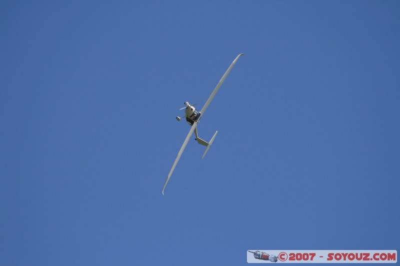 UlmZen
Mots-clés: meeting aÃ©rien avion voltige aÃ©rienne