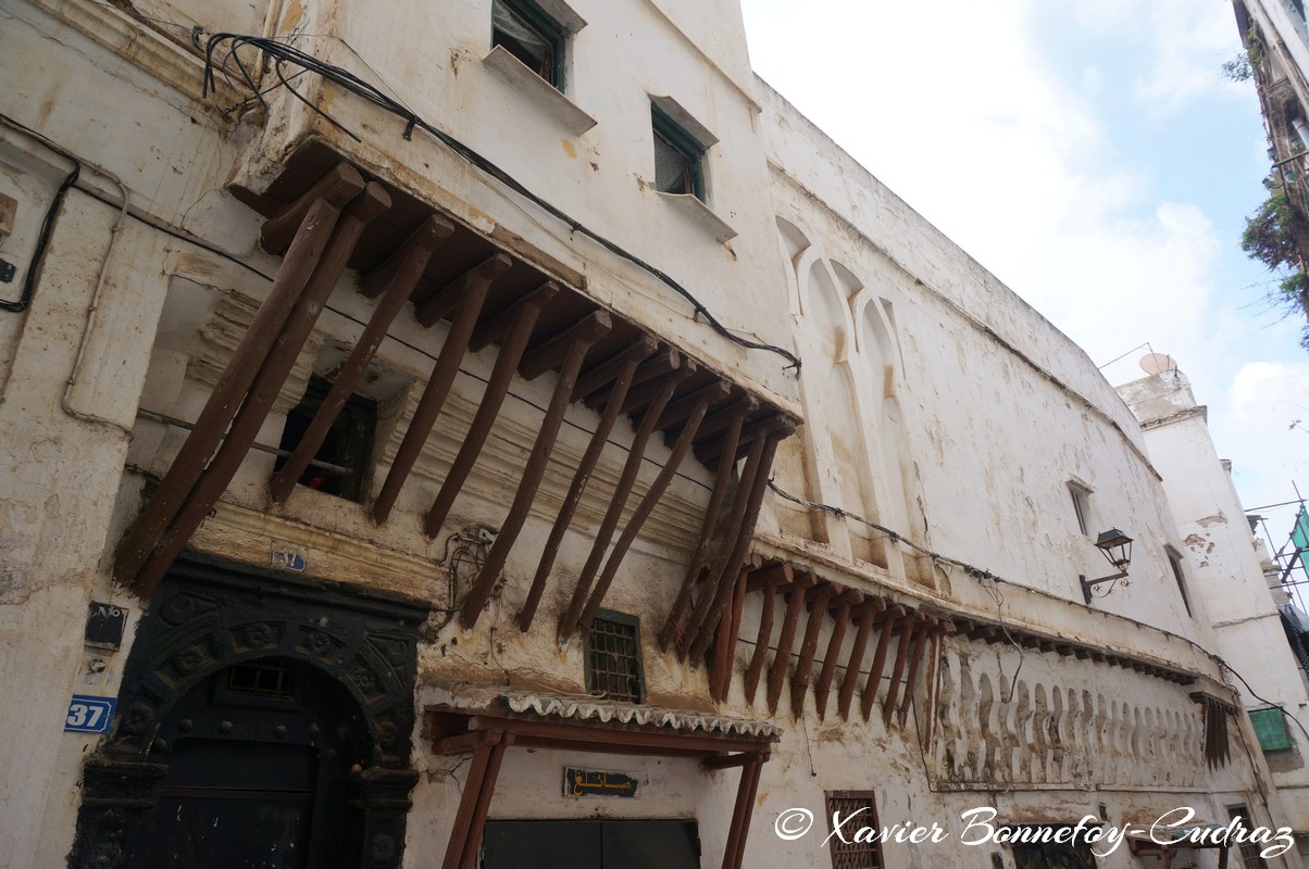 Alger - La Casbah
Mots-clés: Alger Algérie Casbah Cite Diar El Khaloua DZA geo:lat=36.78666745 geo:lon=3.05960995 geotagged DZ La Casbah patrimoine unesco